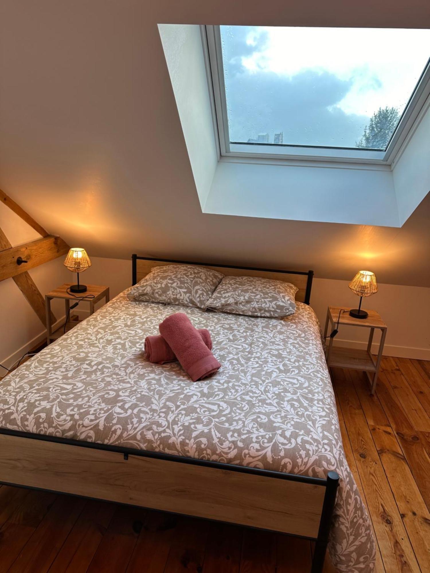 Maison Nombreux Couchages, 13 Lits, 3 Sdb, Exterieur Bourges Extérieur photo
